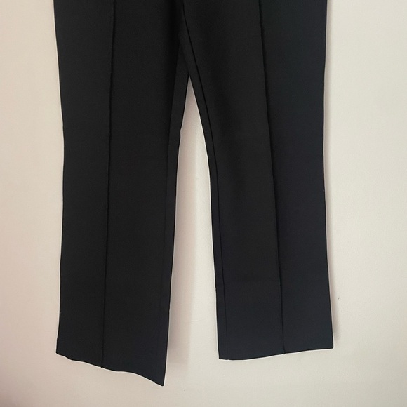 Banana Republic Black Crop Flare Everywhere Pointe Pant Size XS NWT - Picture 3 of 8